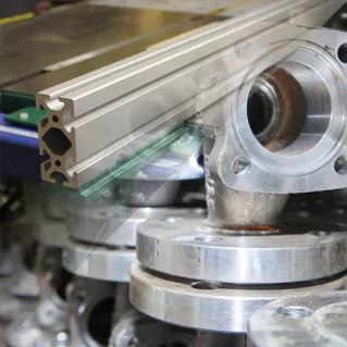 Extrusion VS Die Casting