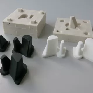 What is urethane casting？